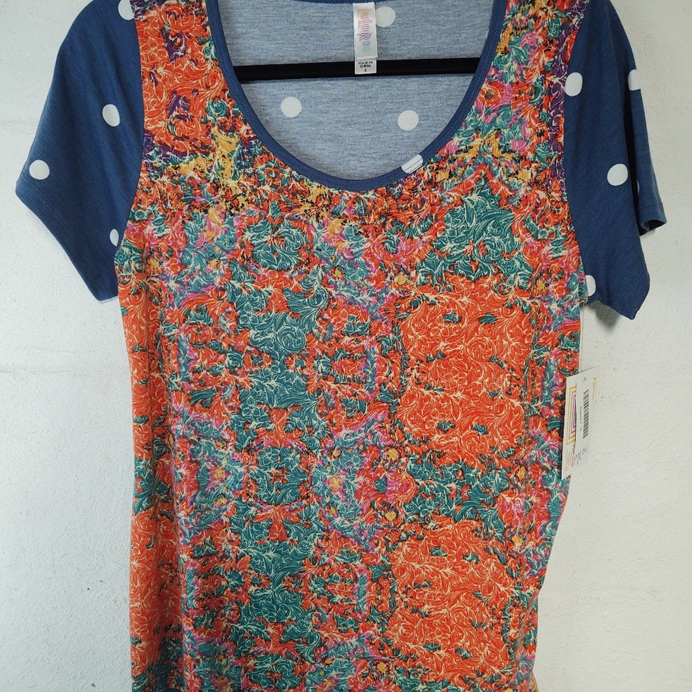 LuLaRoe Classic T